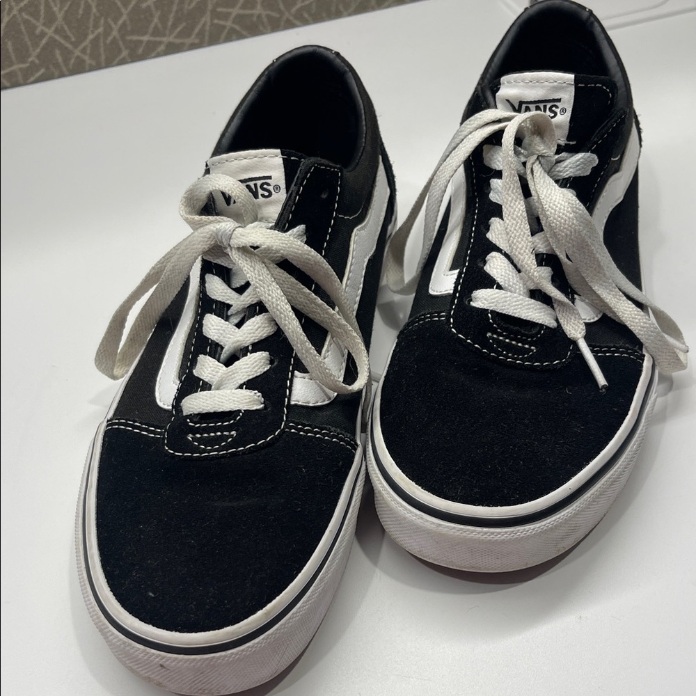 Vans Classic Black and White Lace-Up Shoes